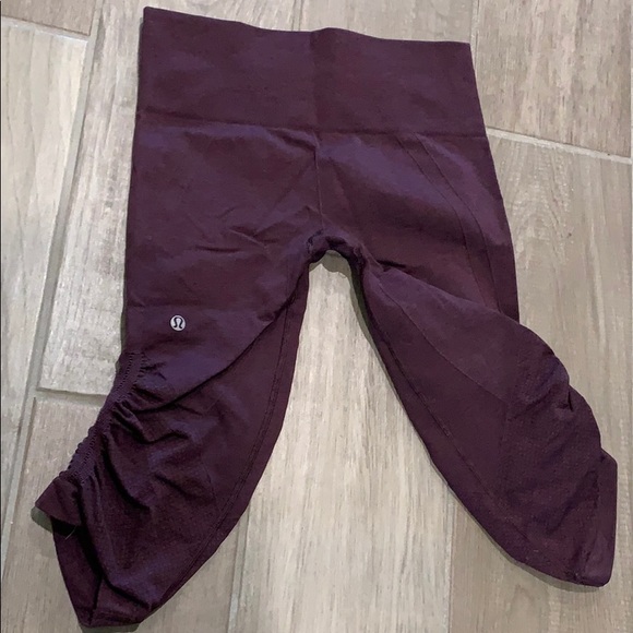 Lululemon In the flow crops - Picture 6 of 6